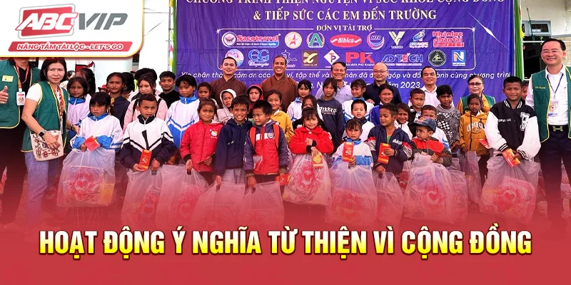 hoạt động ý nghĩa từ thiện vì cộng đồng
